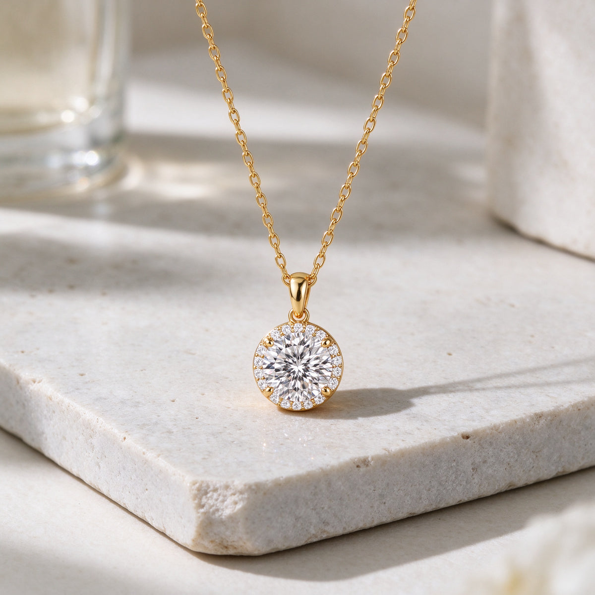 Women's Round Halo Diamond Pendant Necklace