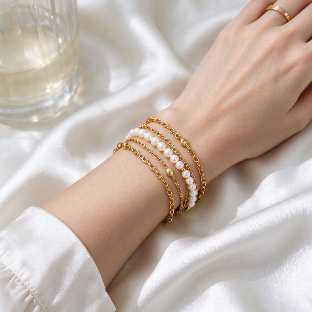Women's Pearl Gold Layered Bracelet
